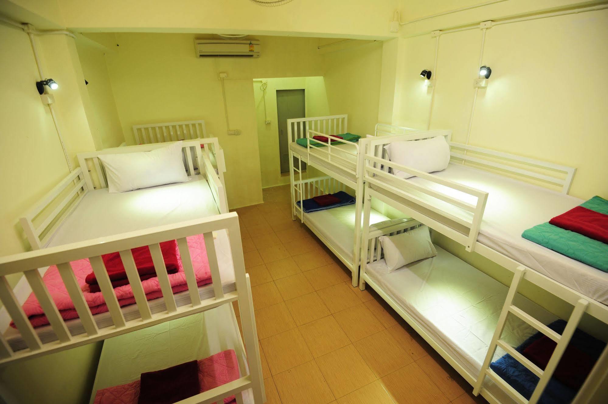 Phi Phi Bucket Hostel Exteriér fotografie